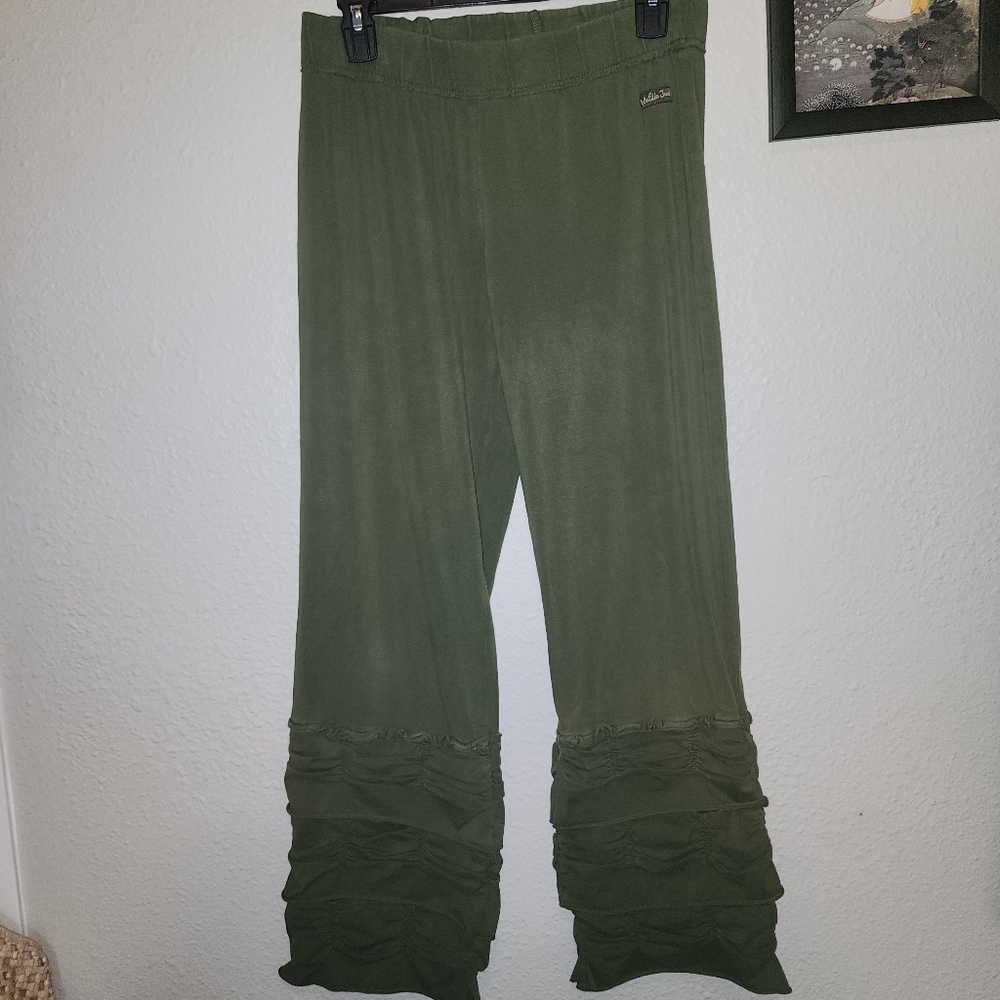 Matilda Jane Serendipity Olive Green Ruffled Pants Size M
